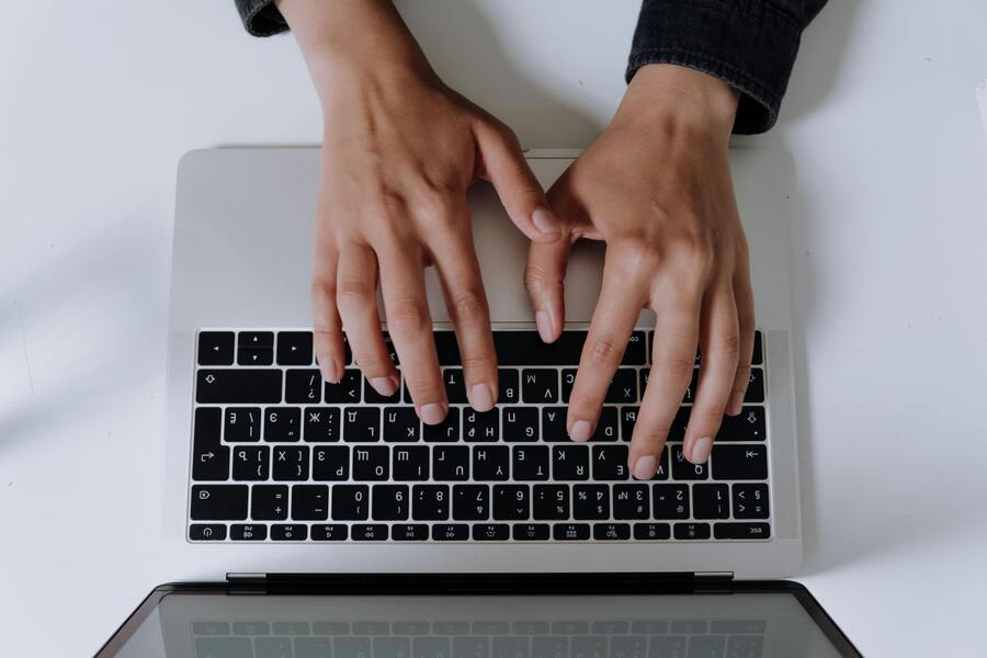 Meilleurs logiciels de traduction automatique en 2025